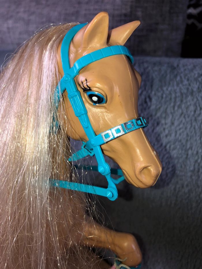 Ancien cheval Barbie - photo numéro 4