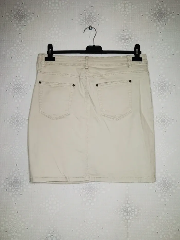 D4459 - jupe femme taille L - photo numéro 2
