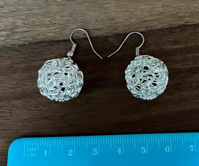 Boucles d'Oreilles bulles métalliques - photo numéro 3