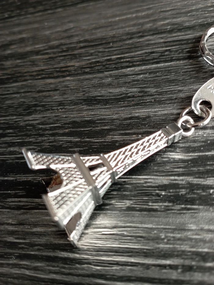 Porte clés "Tour Eiffel" : idée cadeau 🎁 - photo numéro 4