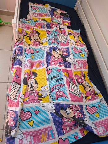Lot draps Minnie