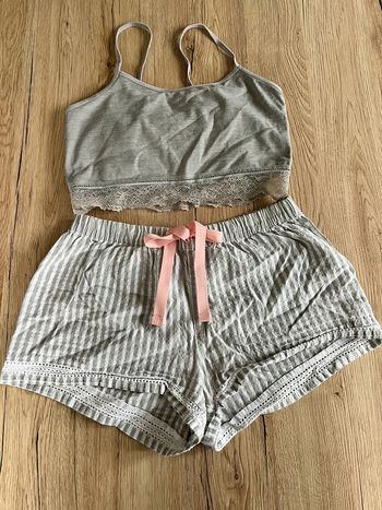 Ensemble de pyjama short brassière en dentelle taille XS