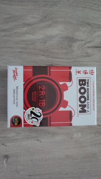 Two Rooms and a Boom édition rouge jeu de société complet #SP