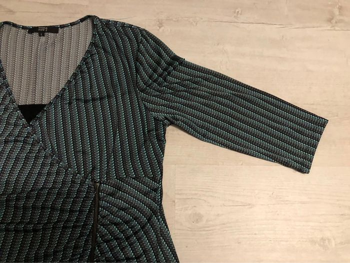 AN14: Robe cache-cœur imprimée avec zip coté T 44/46 Portée 1 fois - photo numéro 6