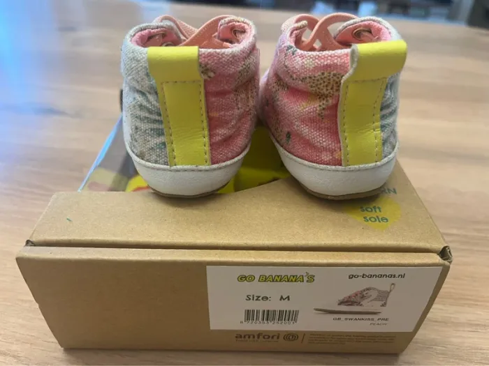 Chaussures fille Go Bananas - taille M - 6/12 mois - photo numéro 4