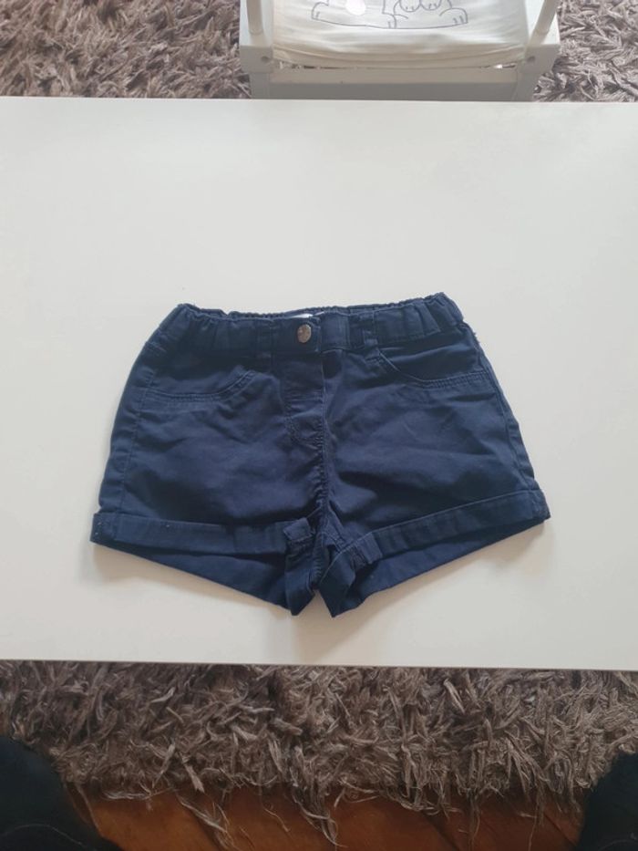 Short fillette