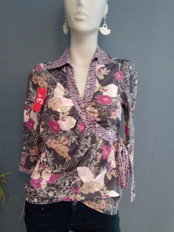 Jolie blouse à fleurs
