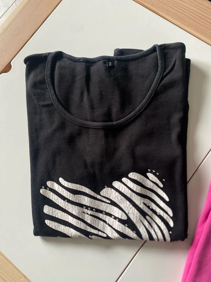 Lot 2 t-shirt taille 2 (38/40) (M/L) - photo numéro 2