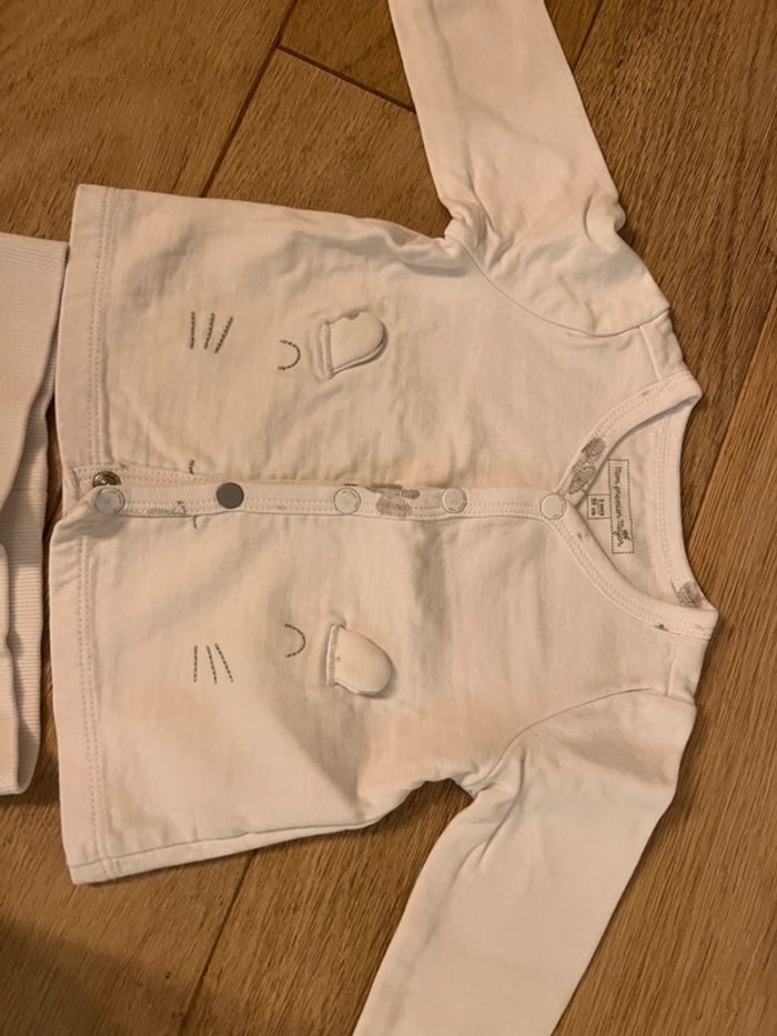 Pyjama 2 pièces blanc  sergent major 3 mois très bon état - photo numéro 3