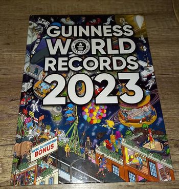 Guinness World records 2023
Hachette