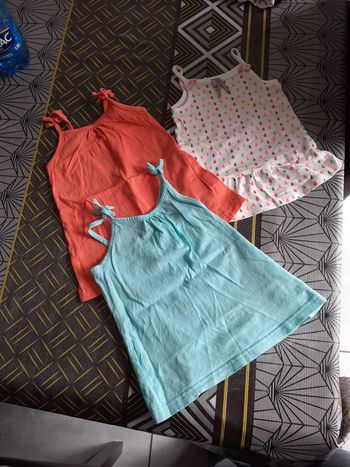 Lot robes filles 6 mois