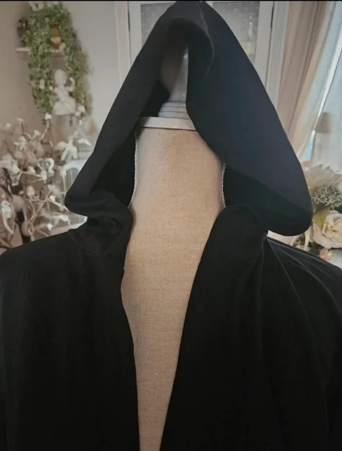 Veste longue noire capuche Mickey Bella Best Taille 42/44 Neuve - photo numéro 2