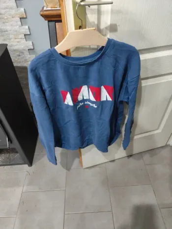 Sweat Kiabi taille 42-44