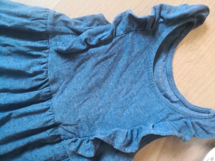 Robe fille 3 ans Primark - photo numéro 2