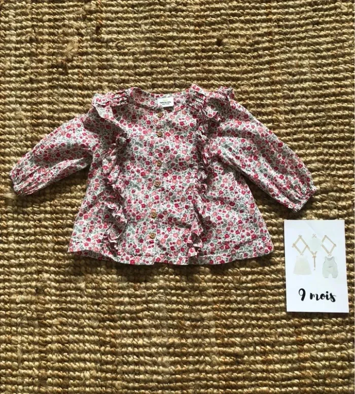 Blouse à volants liberty fleurs rouges TAO