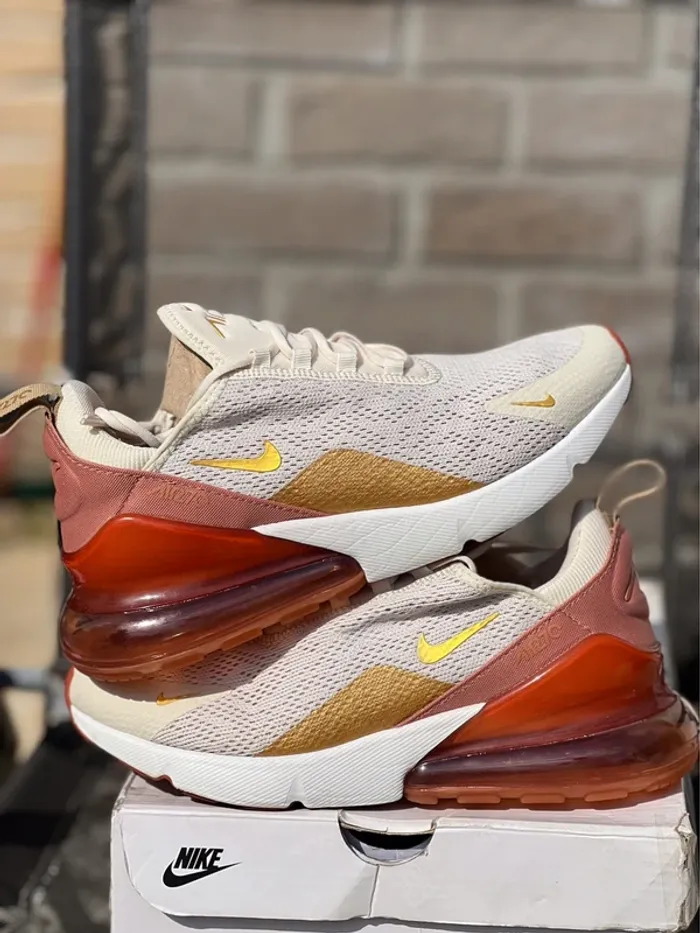 Nike air max 270 beige 39 - photo numéro 2