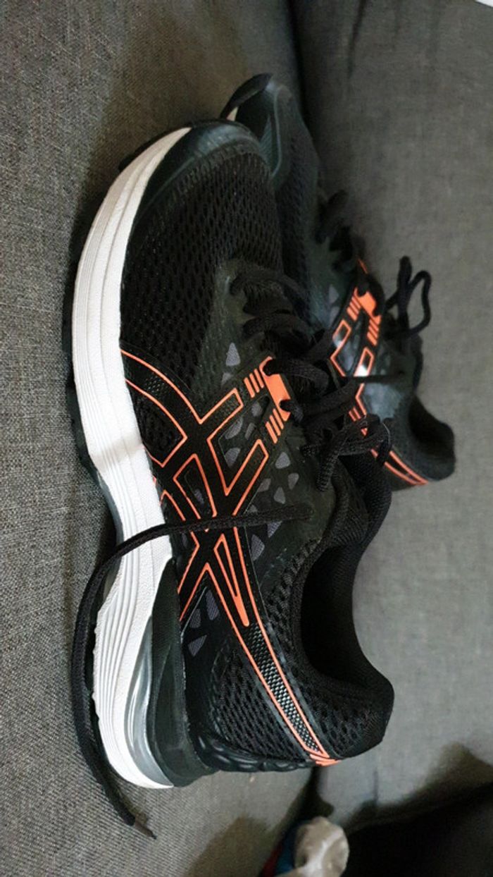 Basket asics pulse 9 quasi neuf - photo numéro 2