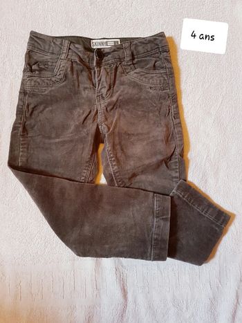 Pantalon velour okaidi 4 ans