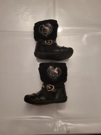 Bottes Hello Kitty taille 19