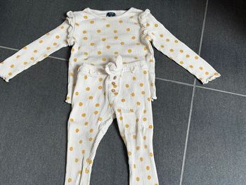 Ensemble Kiabi taille 18m