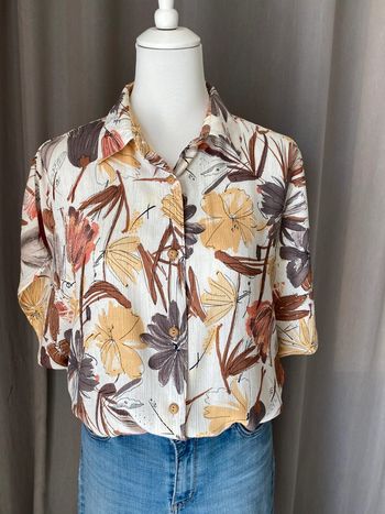 Chemisette à motifs fleurs vintage 42