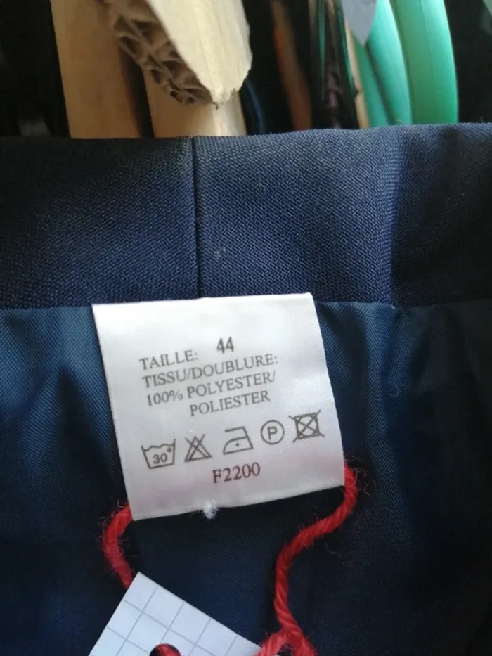 Veste sans manches vintage marine style blazer avec boutons dorés / sans marque / (44) - photo numéro 6