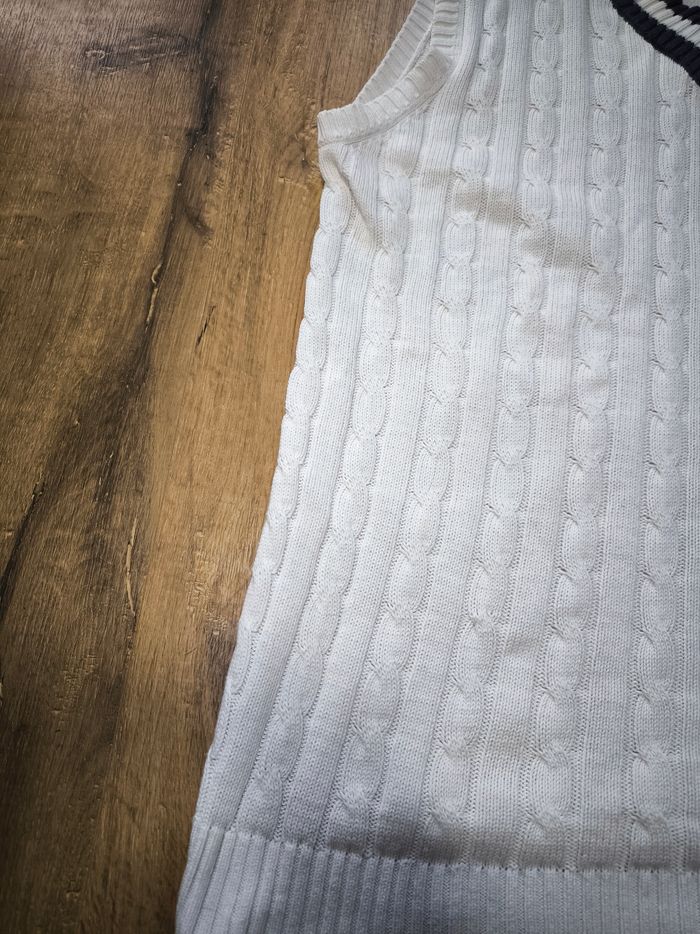 Pull sans manches Airness , taille L, col V, très bon état - photo numéro 3