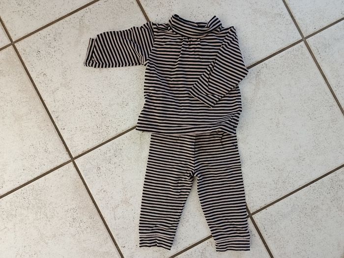 Lot de 11 vêtements en taille 9 mois. - photo numéro 2