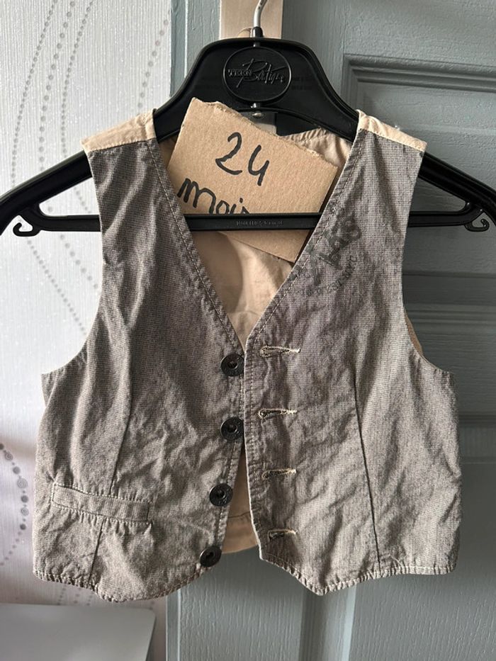 Magnifique gilet de cérémonie sans manches IKKS 2 ans