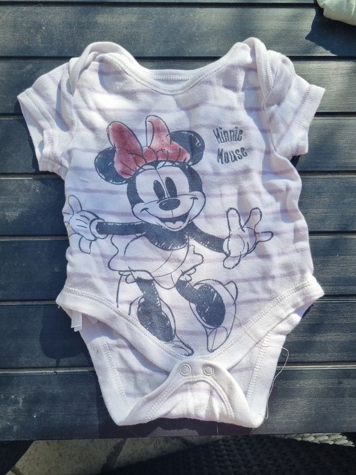 Vêtements fille divers 0-12mois - photo numéro 2