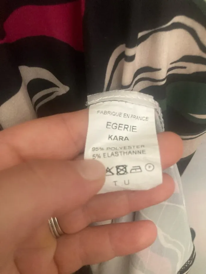 Robe Égérie Paris – Taille unique – Col V - photo numéro 5