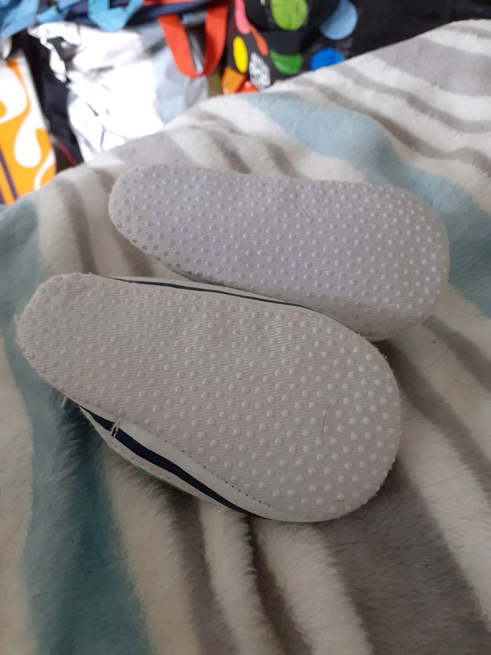 Chaussure - photo numéro 2