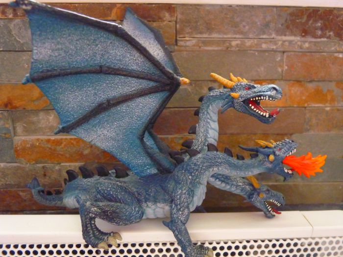 Jouet 75588 - BULLYLAND - Dragon à trois têtes bleu TBE Dragon Ball - photo numéro 3