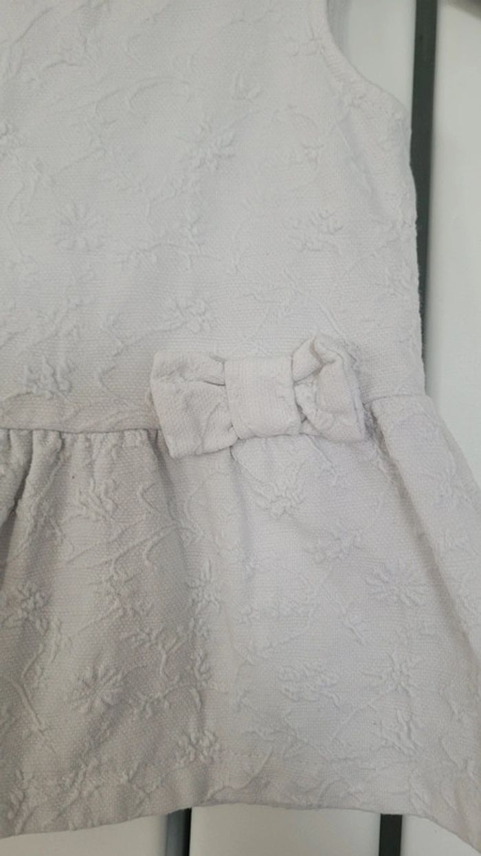 Robes - photo numéro 2