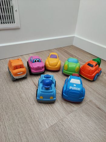 Lot de 7 petites voitures enfants