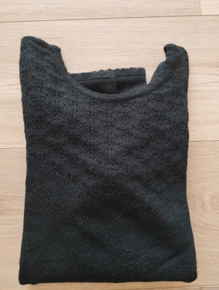 Pull noir décolleté dans le dos camaïeu 36 - photo numéro 6