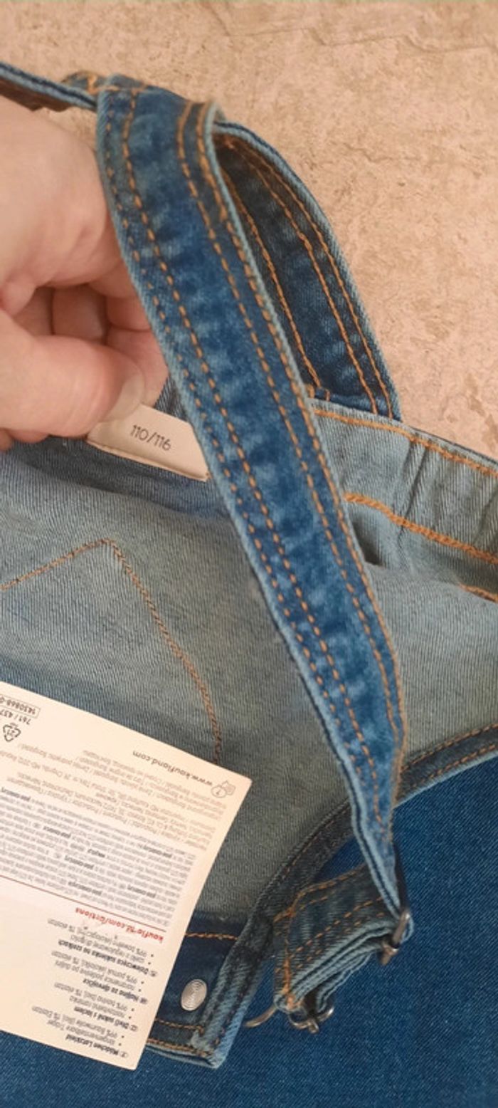 Salopettes en jean pour fille 5-6 ans - photo numéro 3