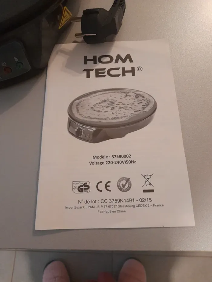Crépière électrique jamais servie Hom Tech - photo numéro 3