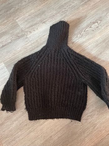 Pull col roulé grosses mailles