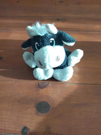 Peluche vache suisse