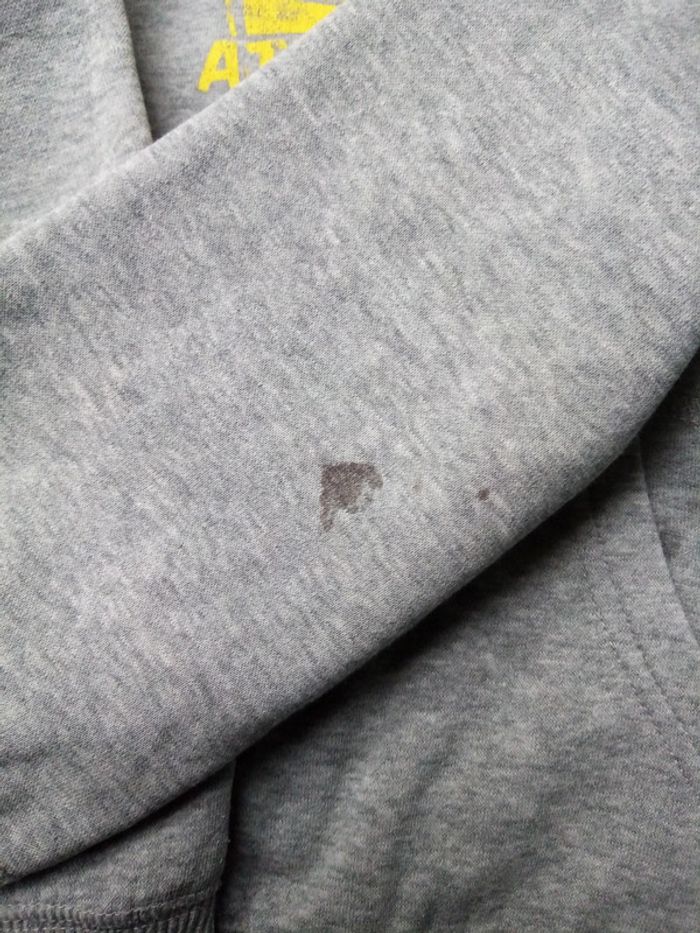 Sweat à capuche 6A Offert - photo numéro 4