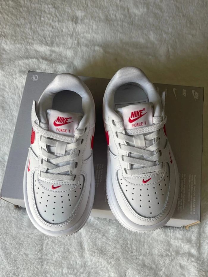 Basket Nike force one - photo numéro 2