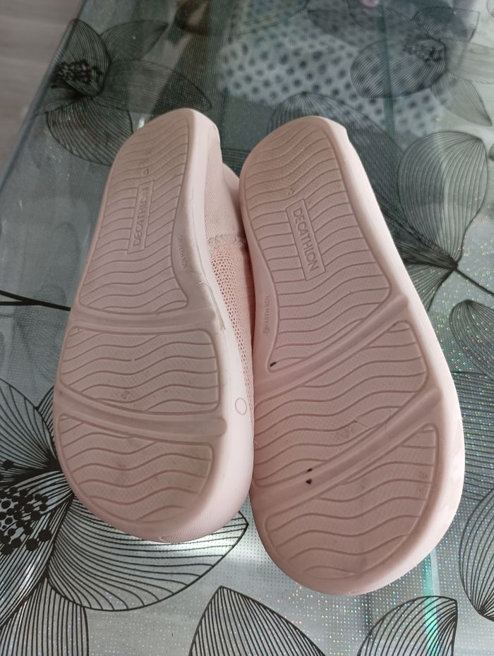 Chaussons fille pointure 25 - photo numéro 4