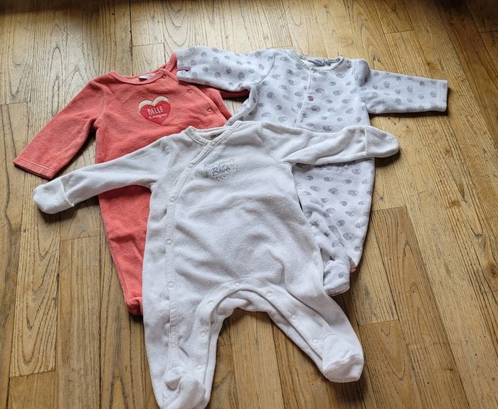 Lot vêtements 3 mois - photo numéro 5