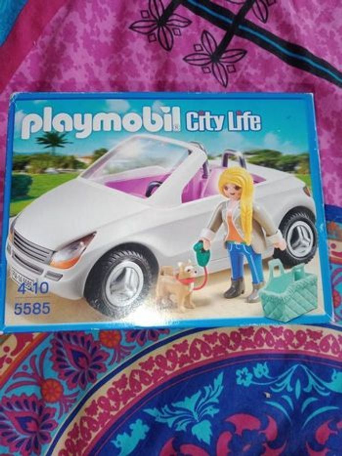 Playmobil city life cabriolet 
5585 neuf