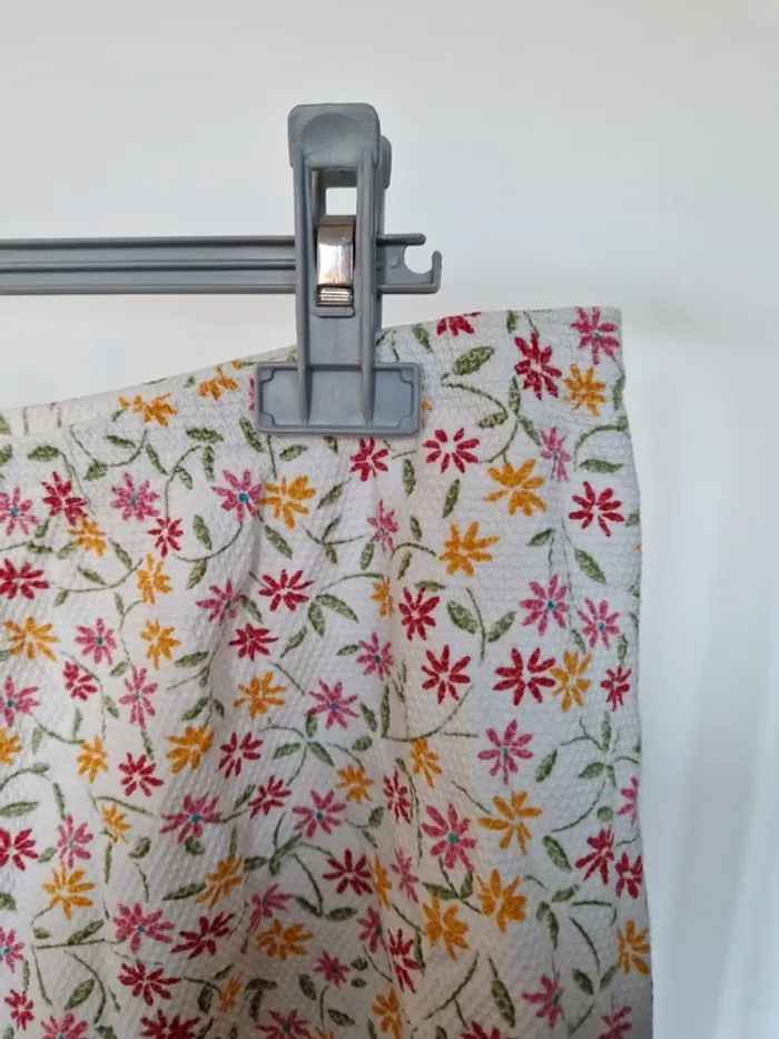 Short fleuri
