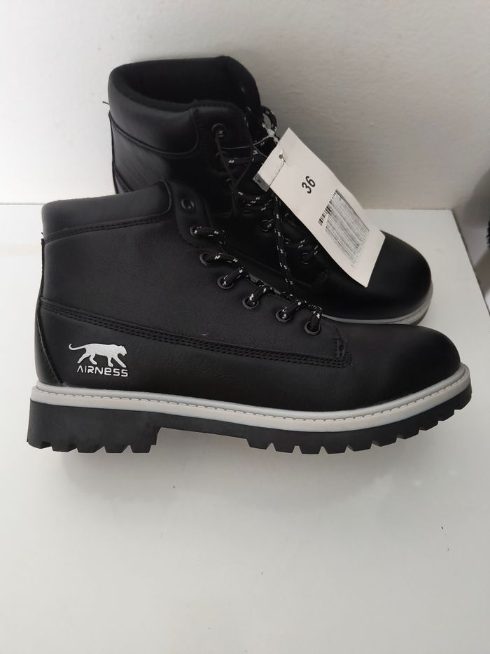 Chaussures garçon 20€ - photo numéro 2