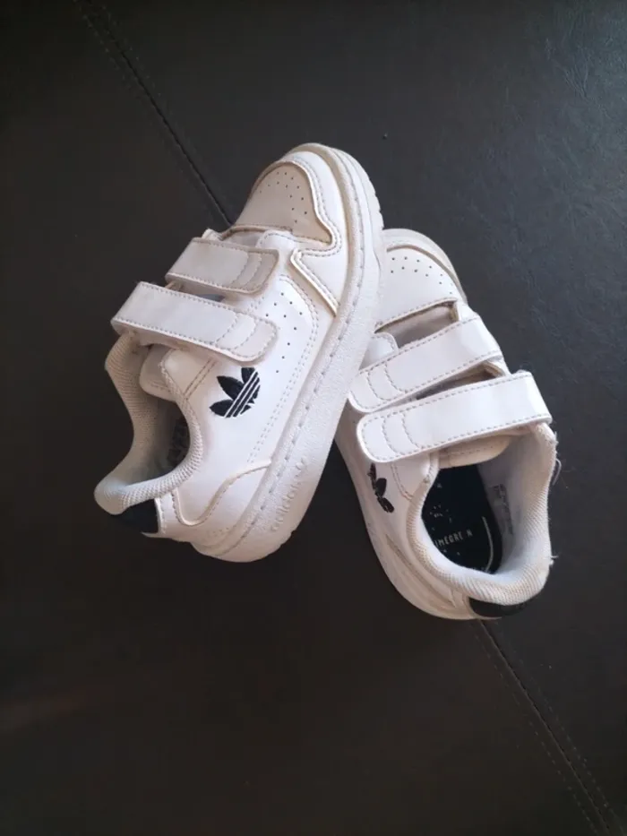 Baskets taille 25 Adidas - photo numéro 5