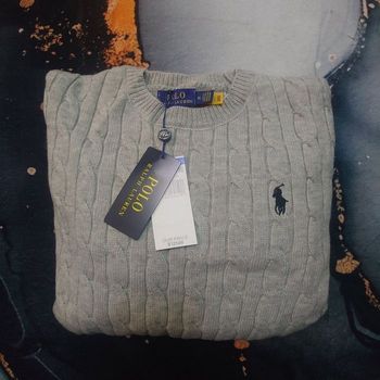 Pull torsadé col rond Polo Ralph Lauren gris logo brodé noir taille XL