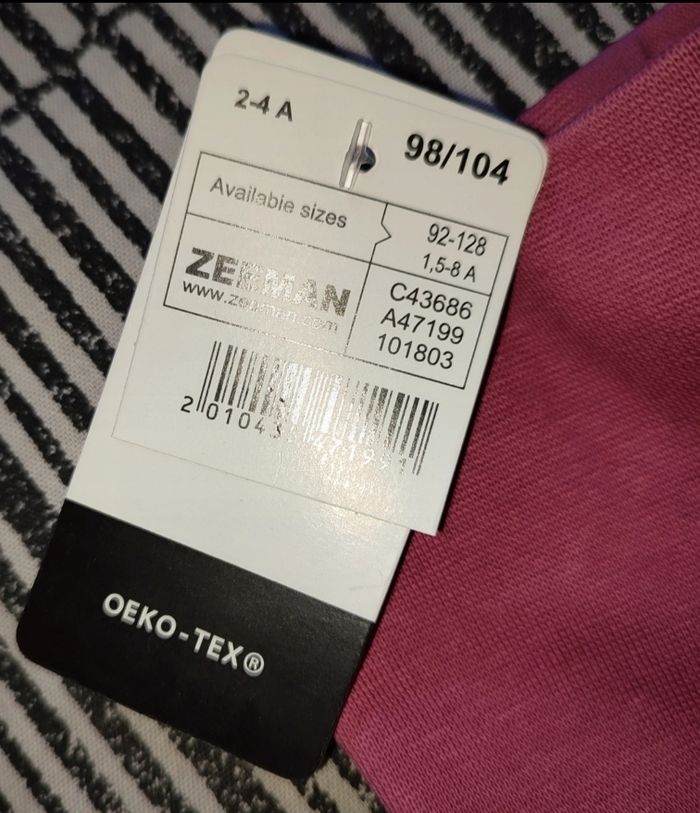 Sous-pull col roulé fille 4-5 ans neuf / Zeeman - photo numéro 2